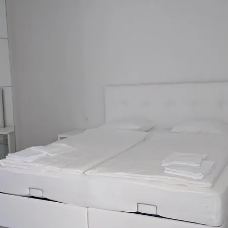 102 Venedig 59M2, 4-8 Pers Extra Bedroom Klagenfurt am Woerthersee Exterior photo