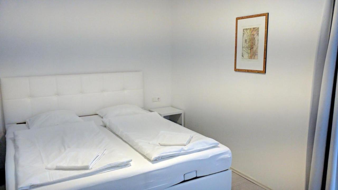 102 Venedig 59m2, 4-8 Pers Extra Bedroom Apartment